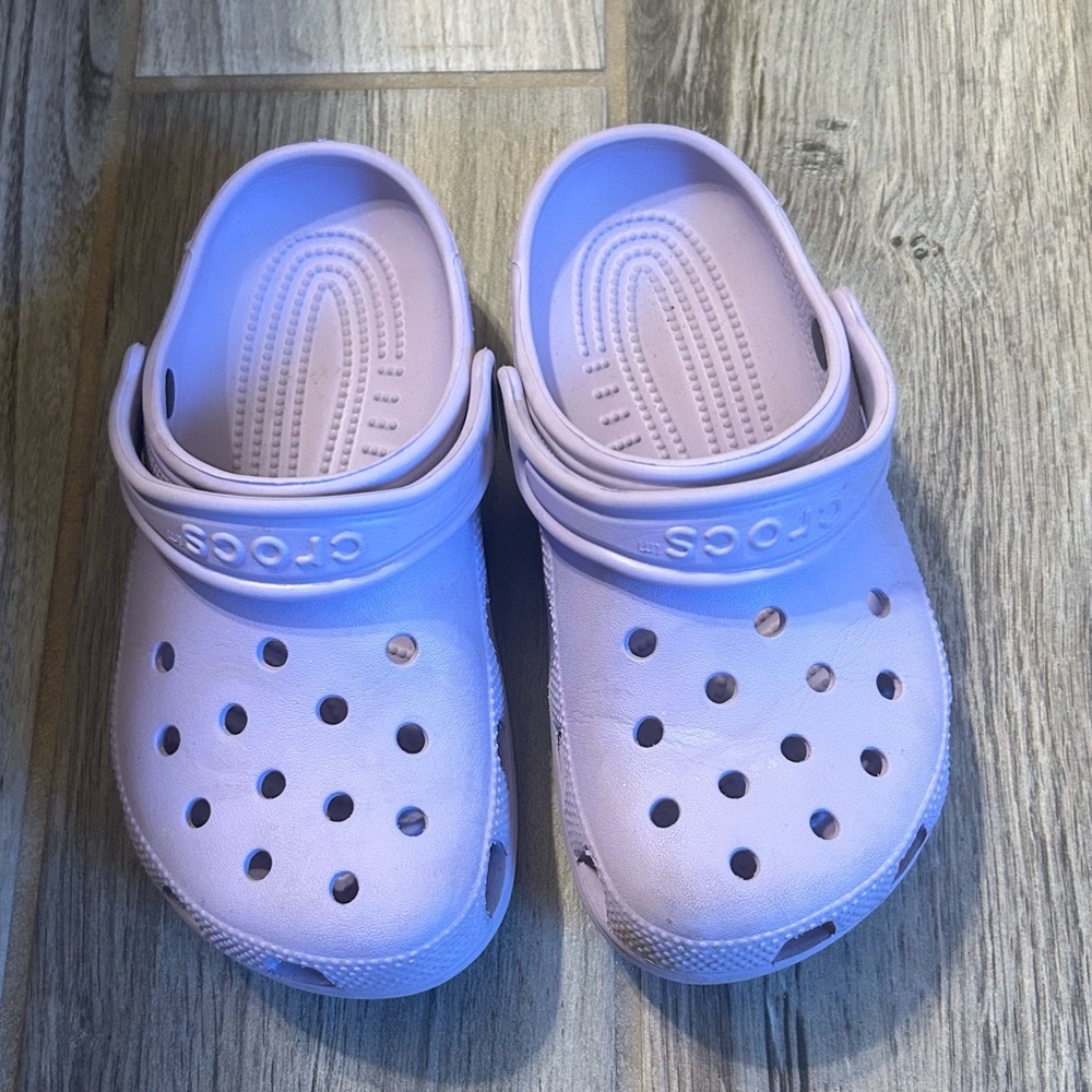 Crocs